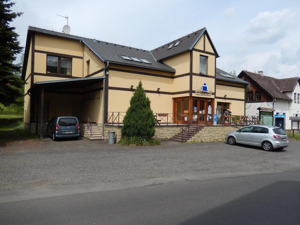 Penzion V Infocentru Srbská Kamenice المظهر الخارجي الصورة